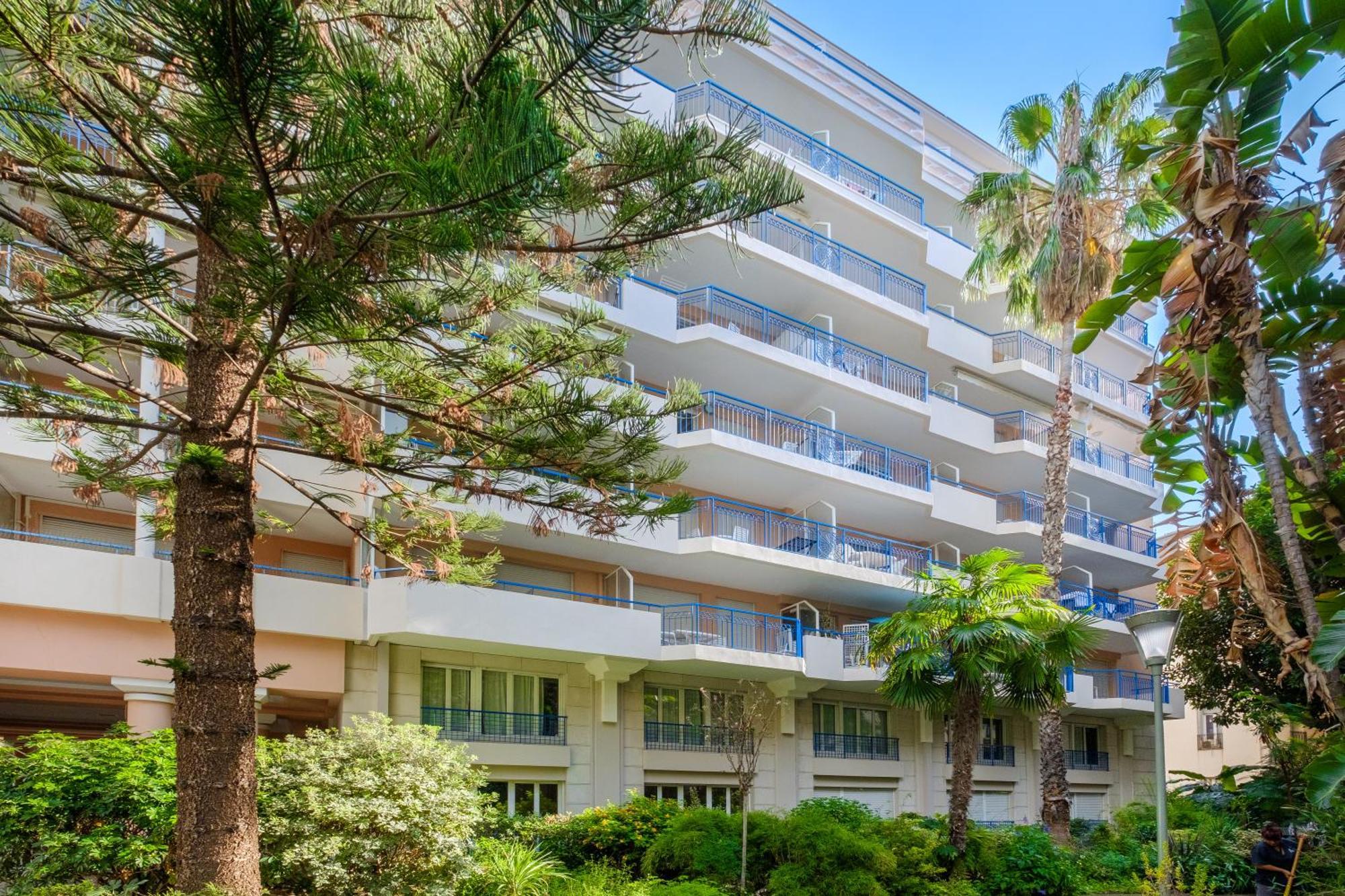 Residence Pierre & Vacances Les Rivages Du Parc ม็องตง ภายนอก รูปภาพ