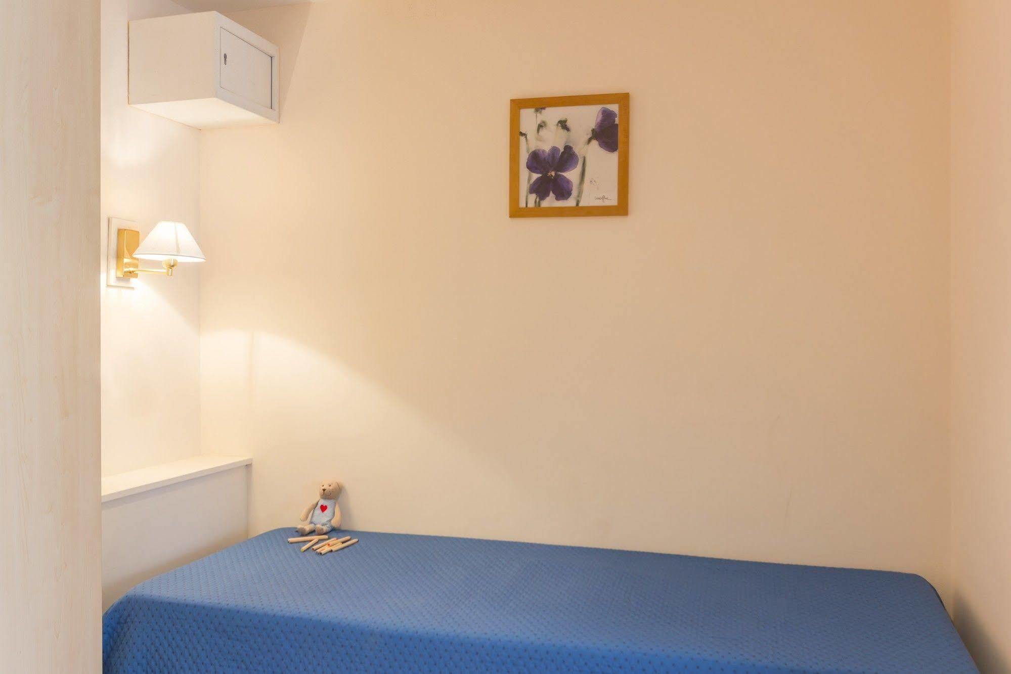 Residence Pierre & Vacances Les Rivages Du Parc ม็องตง ภายนอก รูปภาพ